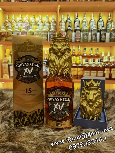 Rượu Chivas Regal XV Lion